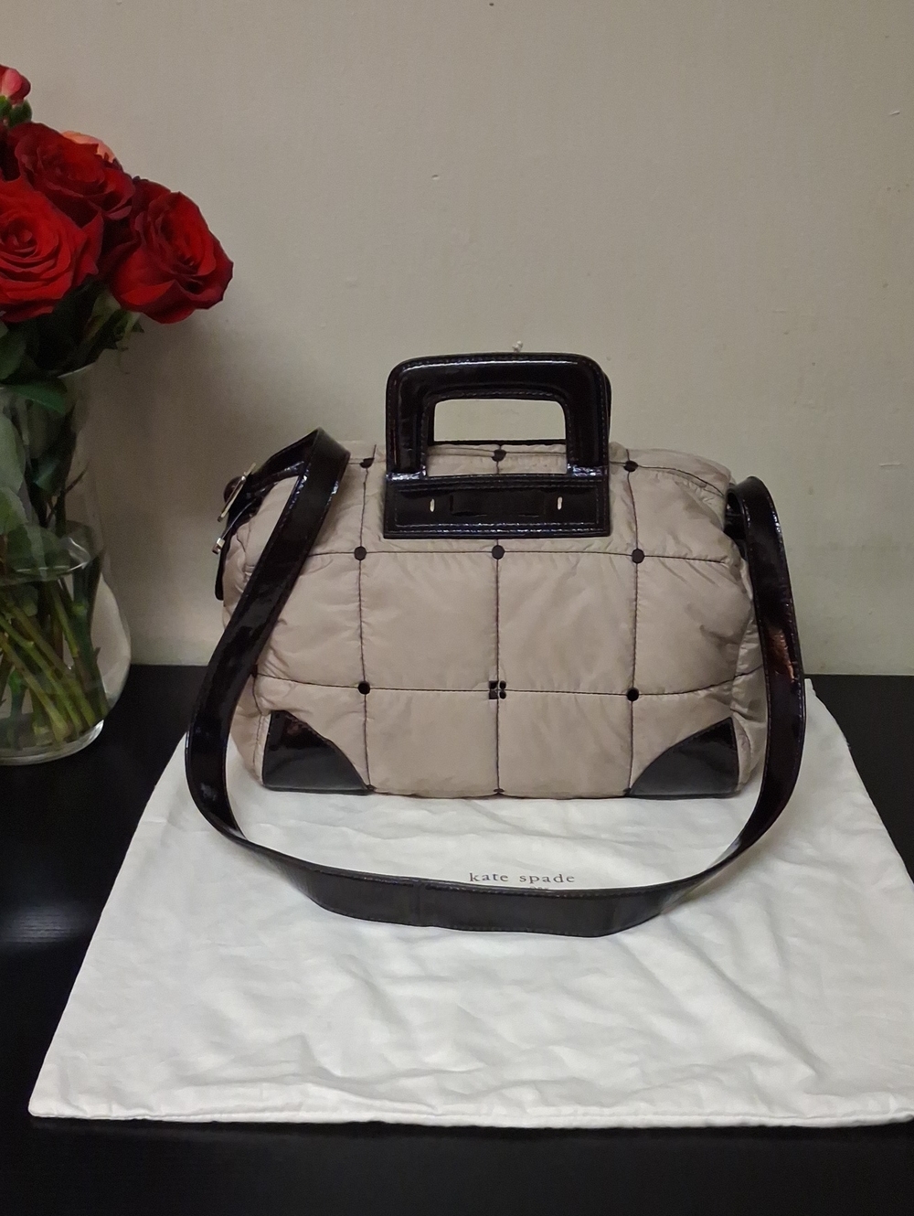 kate spade beige quilted Puffer Duffle Bag/Purse